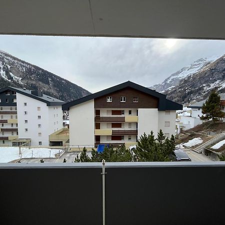 Montanji 11 Apartment Leukerbad Bagian luar foto